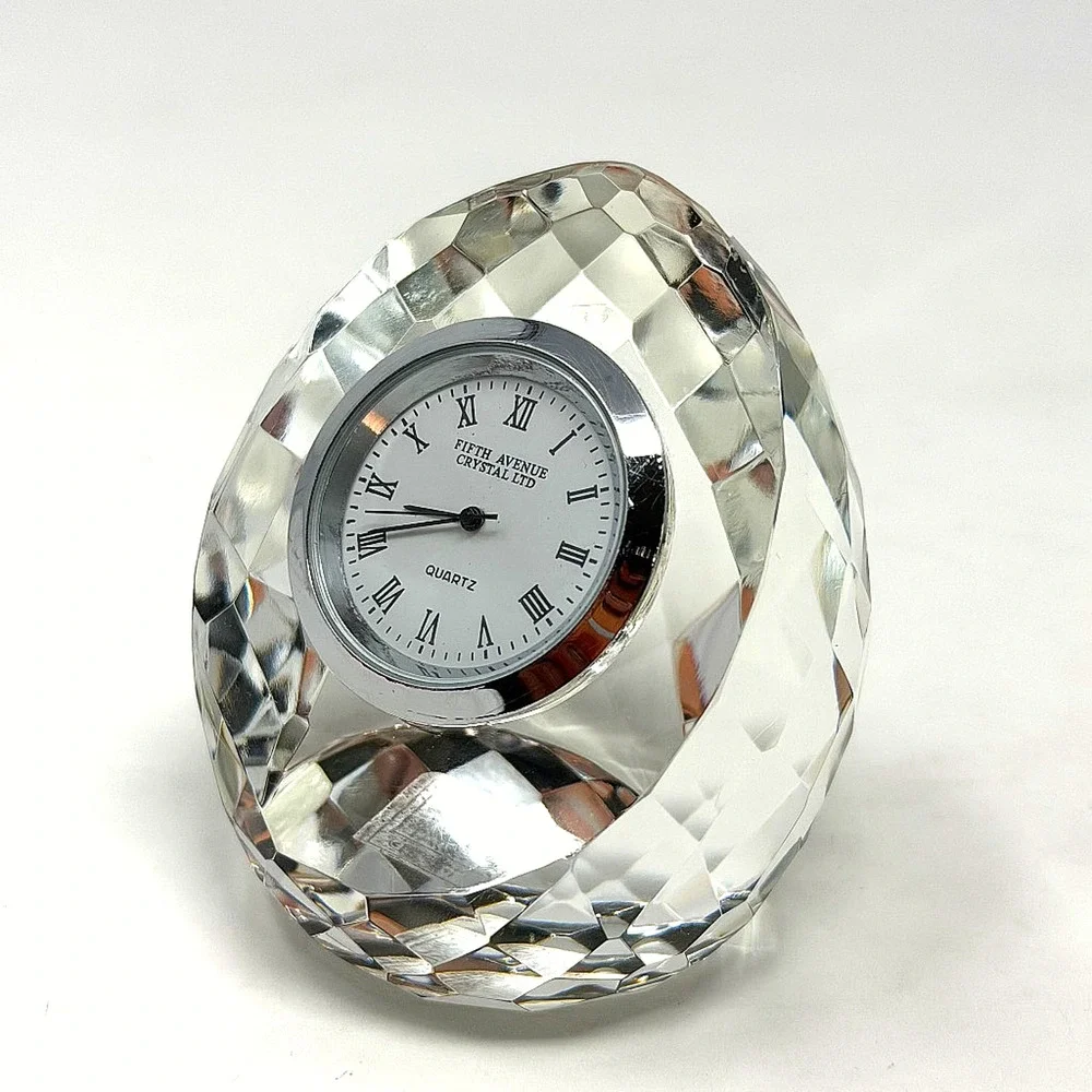Vintage Fifth Avenue Crystal LTD Faceted Quartz Desk Clock Diamond Shape
